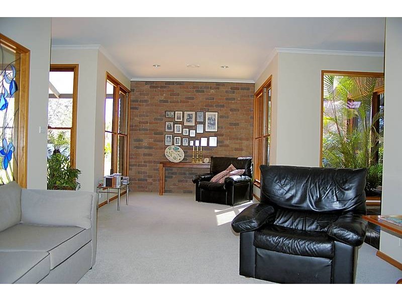 10 Tireel Drive, Nichols Point VIC 3501