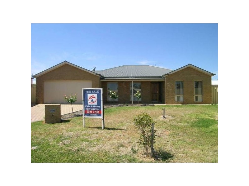 4 Thames Place, Mildura VIC 3500