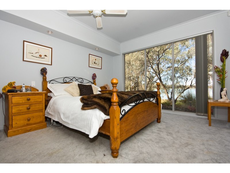 43 Cooke Street, Nichols Point VIC 3501