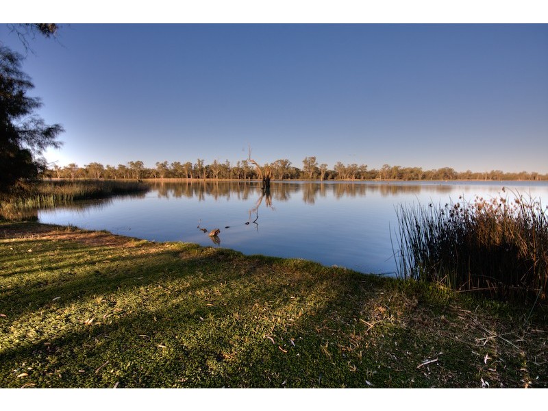 43 Cooke Street, Nichols Point VIC 3501