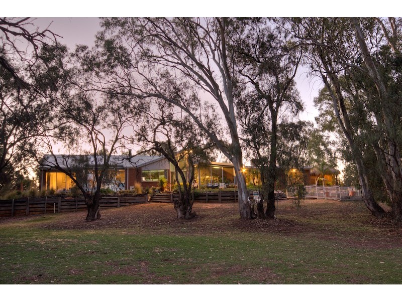 43 Cooke Street, Nichols Point VIC 3501