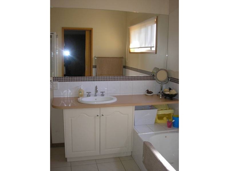 11 Woodley Drive, Mildura VIC 3500