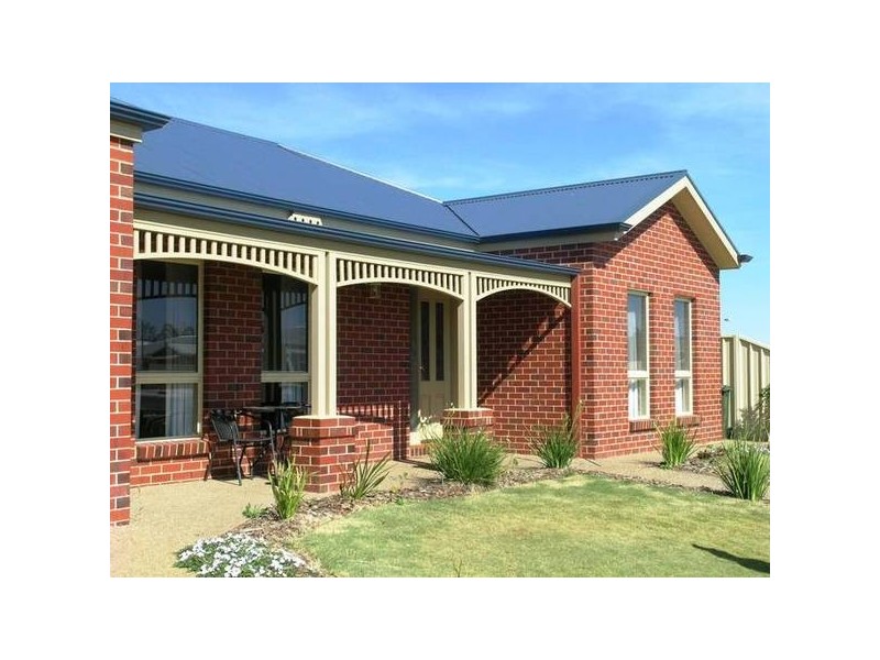 5 Barraclough Way, Mildura VIC 3500