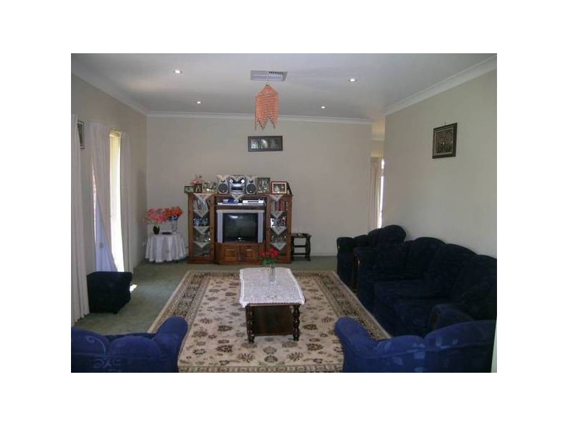 5 Barraclough Way, Mildura VIC 3500