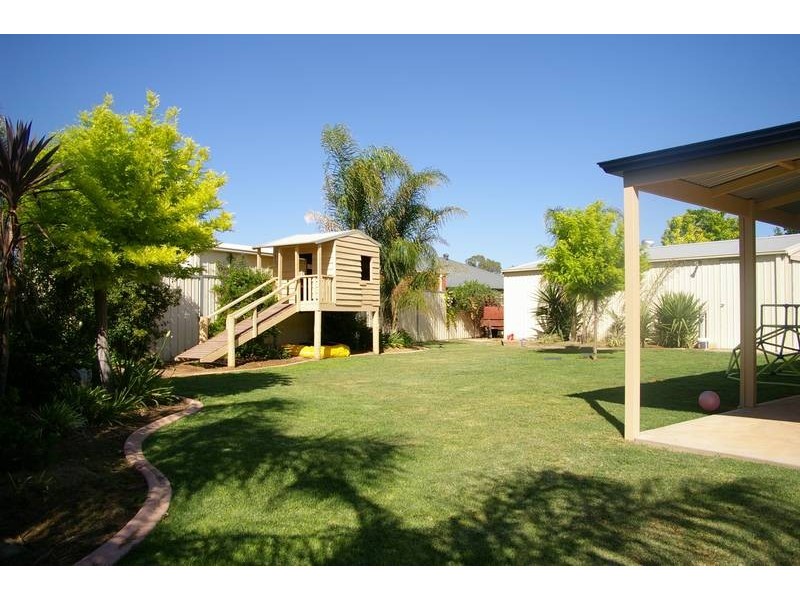 11 Ularara Drive, Mildura VIC 3500