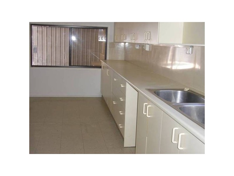 142 Pine Avenue, Mildura VIC 3500