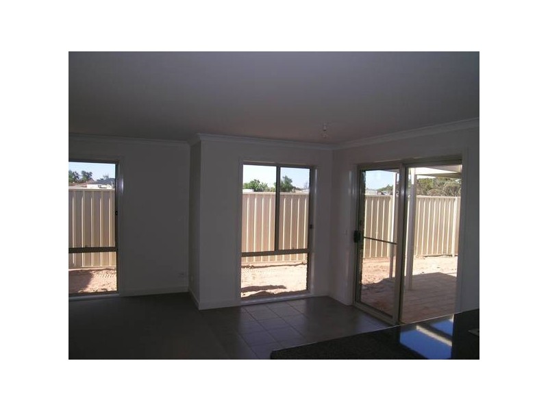 4/9 Lisa Crescent, Mildura VIC 3500