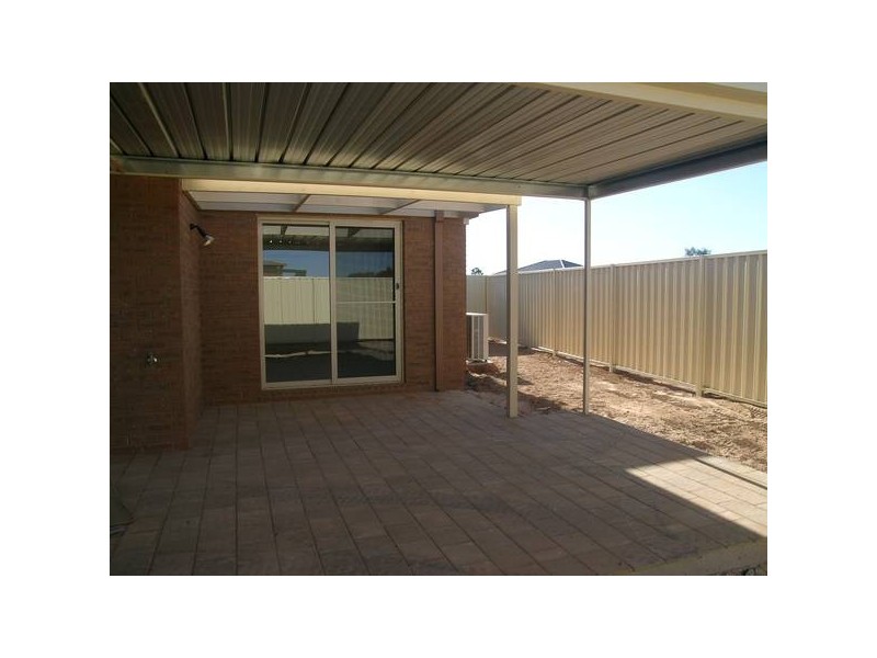 4/9 Lisa Crescent, Mildura VIC 3500