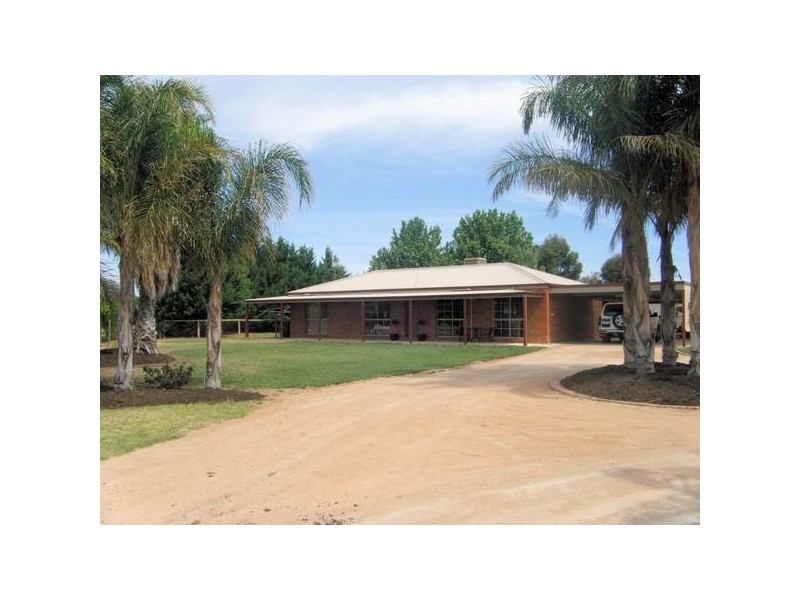 3473 Deakin Avenue, Mildura VIC 3500