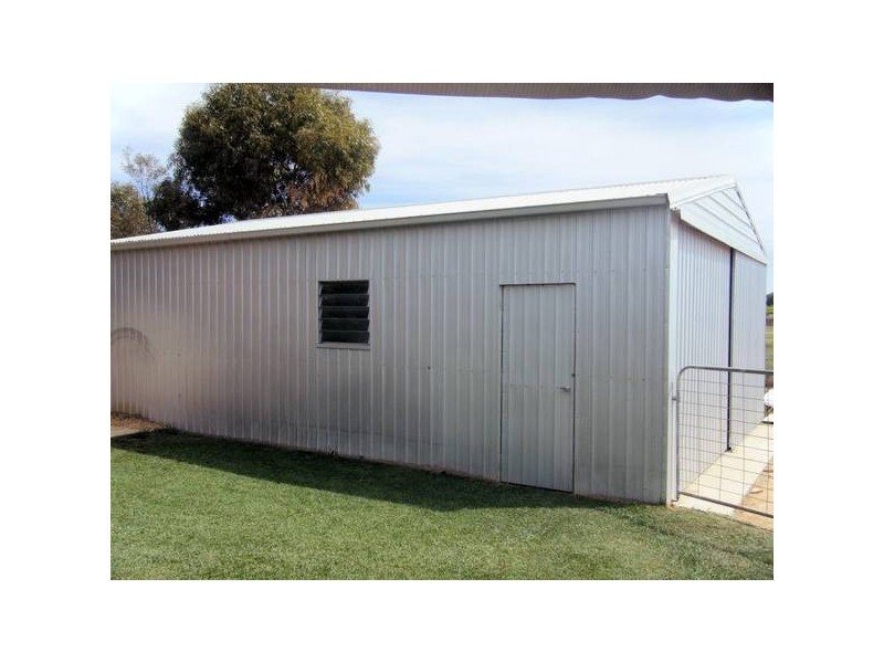 3473 Deakin Avenue, Mildura VIC 3500