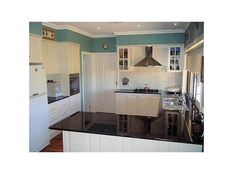 4 Cocklin Avenue, Red Cliffs VIC 3496