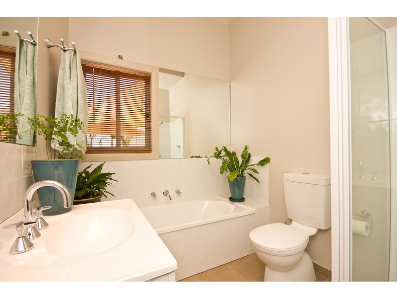 559 Deakin Avenue, Mildura VIC 3500