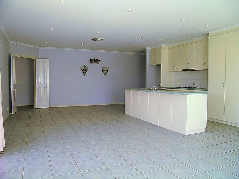 4 Thames Place, Mildura VIC 3500