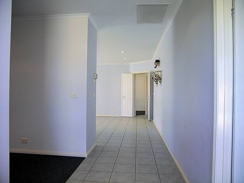 4 Thames Place, Mildura VIC 3500