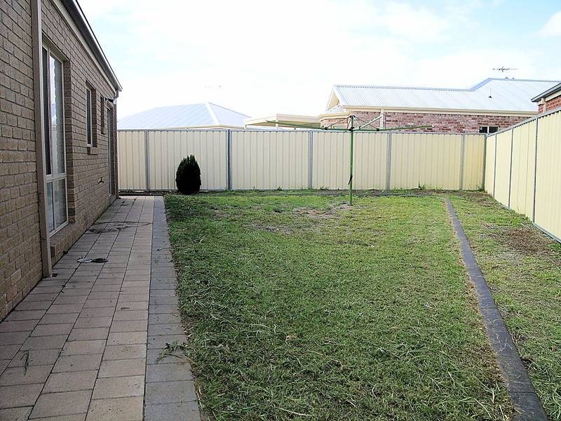 4 Thames Place, Mildura VIC 3500