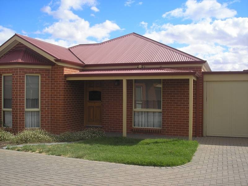 2/484 Walnut Avenue, Mildura VIC 3500
