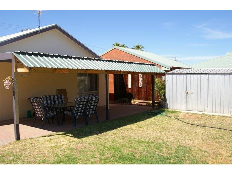 477 Walnut Avenue, Mildura VIC 3500
