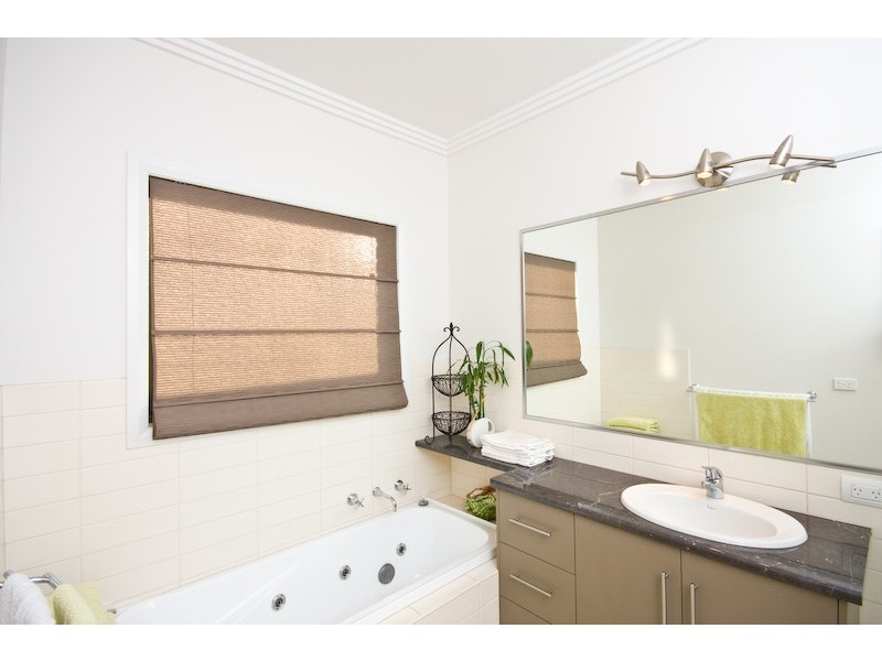 73 Panorama Drive, Mildura VIC 3500