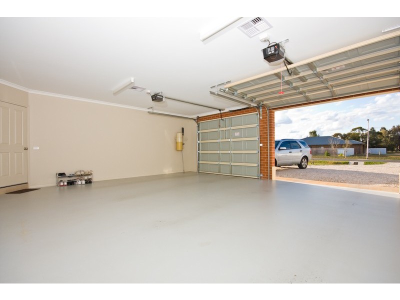 710 Cureton Avenue, Nichols Point VIC 3501