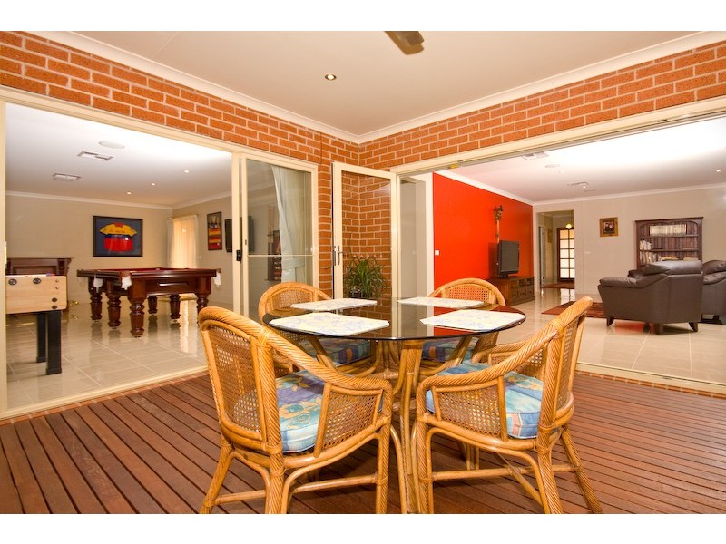 710 Cureton Avenue, Nichols Point VIC 3501