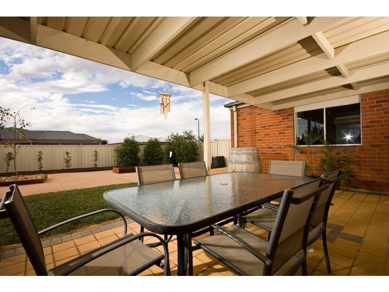 11 Annunziata Court, Mildura VIC 3500