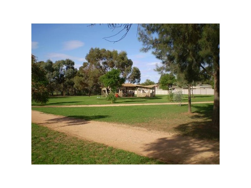 2 Anwyl Close, Mildura VIC 3500