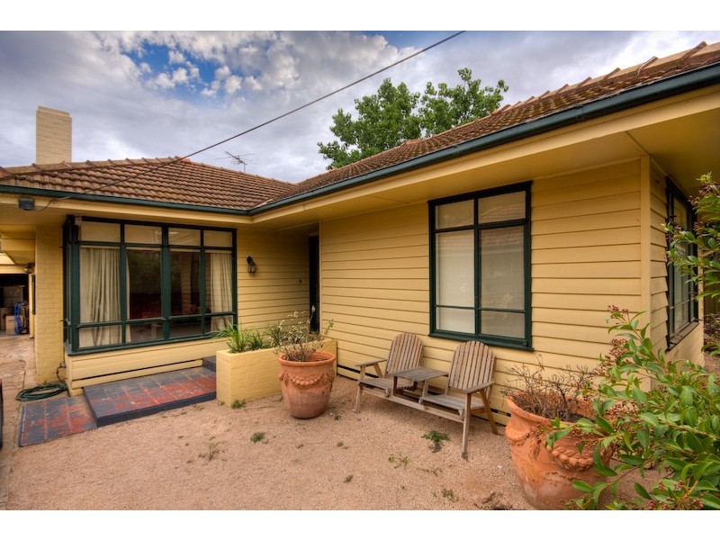7 Cherry Avenue, Mildura VIC 3500