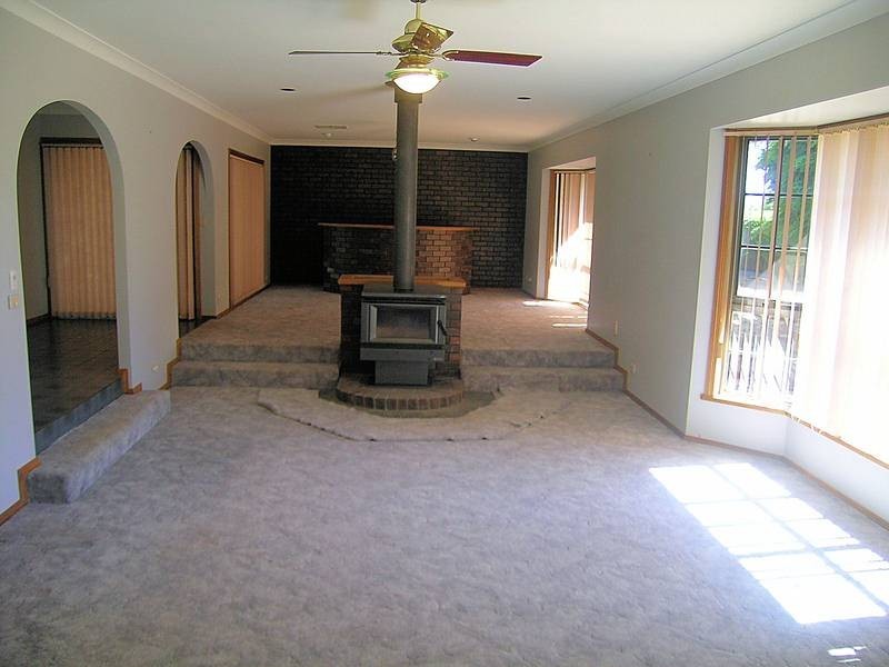 2 Coorong Avenue, Red Cliffs VIC 3496