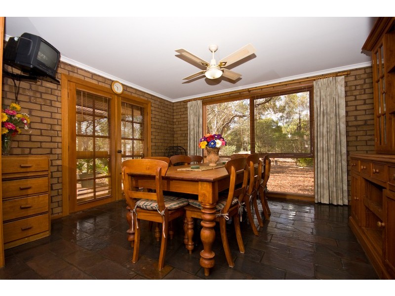 66 Regina Avenue, Cabarita VIC 3505