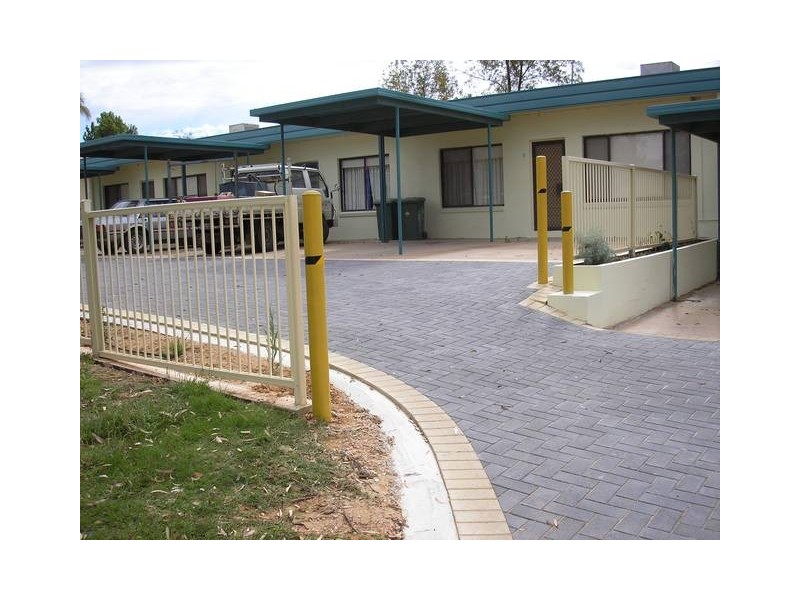 1/1 Churchill Street, Buronga NSW 2739