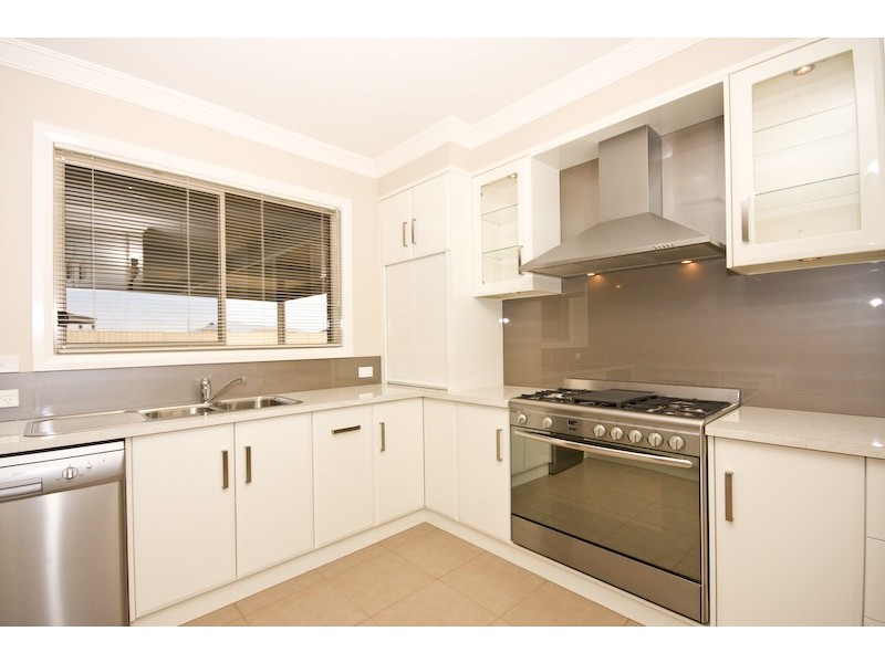 16 Heidi Court, Mildura VIC 3500