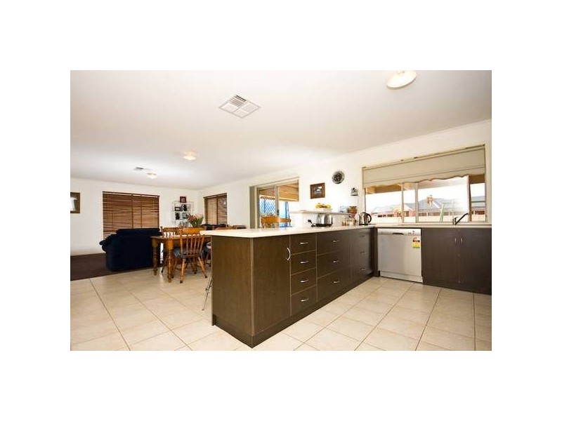 11 Annunziata Court, Mildura VIC 3500