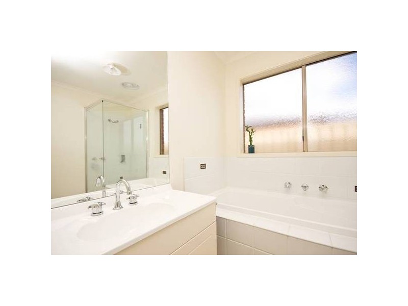 11 Annunziata Court, Mildura VIC 3500