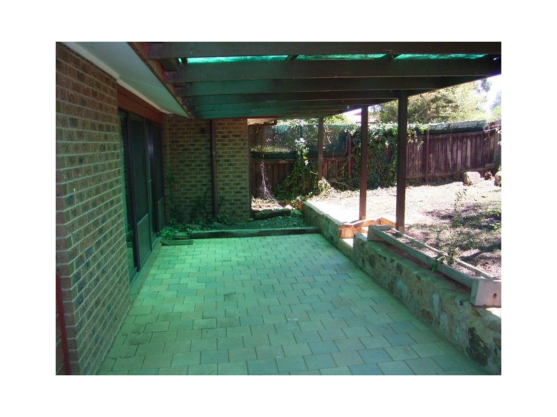 13 Neville Street, Latham ACT 2615