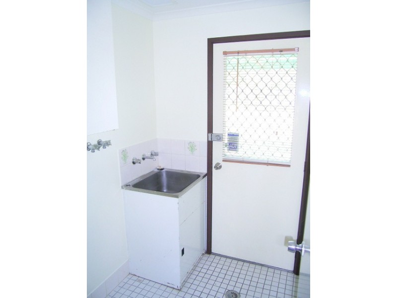 13 Neville Street, Latham ACT 2615