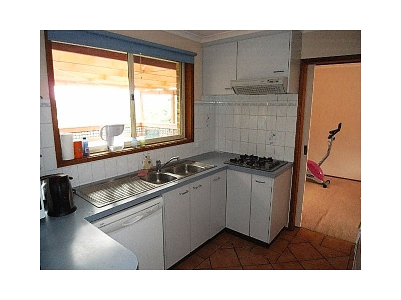 11 Johnstone Circuit, Calwell ACT 2905