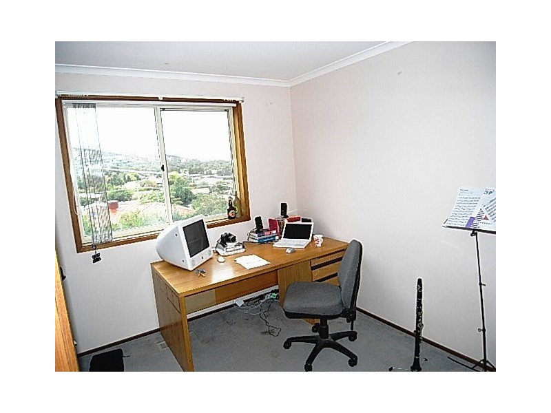 11 Johnstone Circuit, Calwell ACT 2905