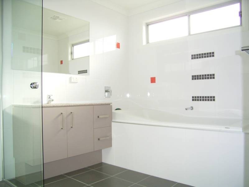 9 Sawicki Place, Gordon ACT 2906