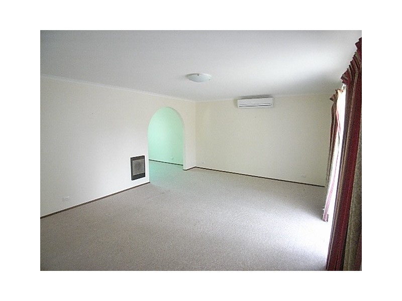 15 Beardsmore Street, Gowrie ACT 2904
