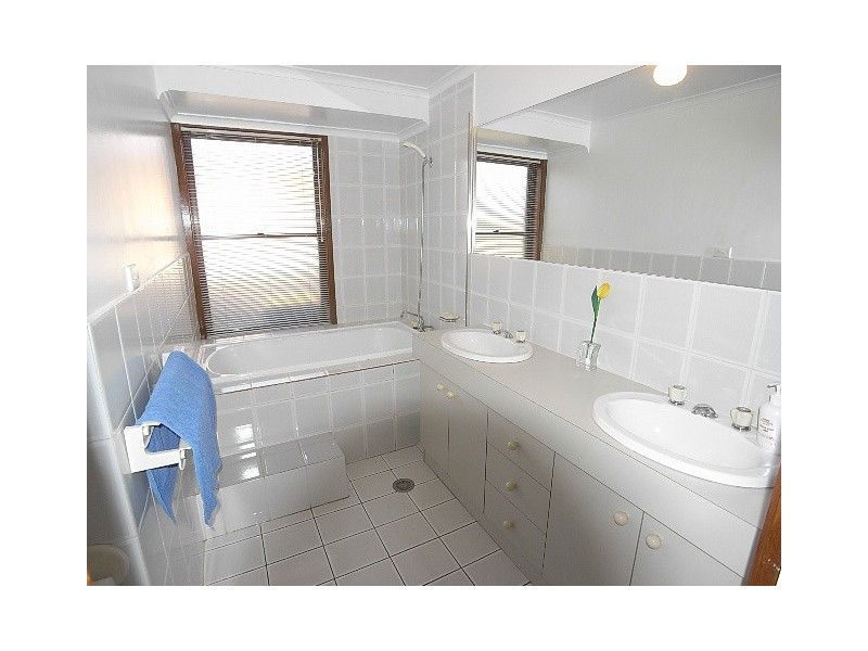 18 Burns Circuit, Mckellar ACT 2617