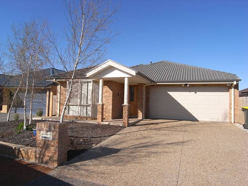 6 Wallaman Street, Harrison ACT 2914