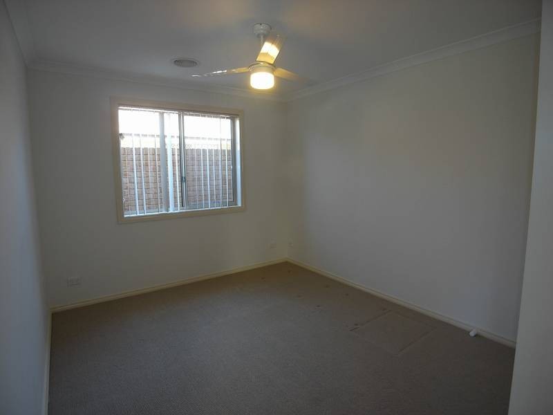 6 Wallaman Street, Harrison ACT 2914