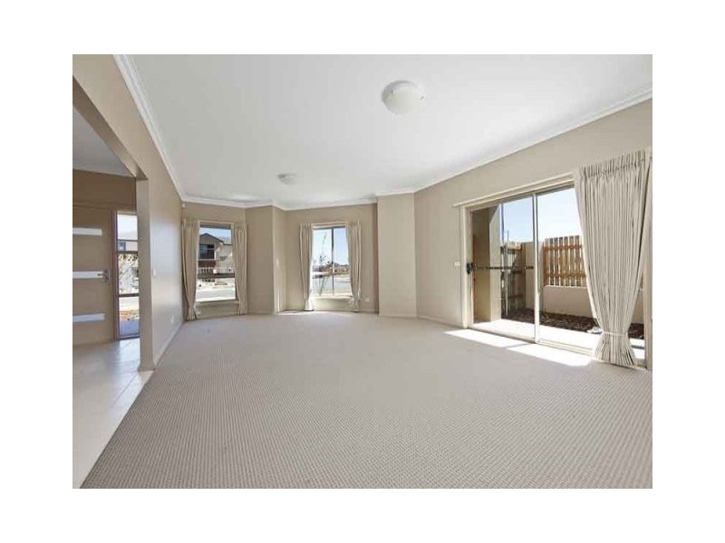 3 Daniels Street, Franklin ACT 2913