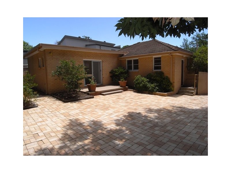 7 Bailey Place, Yarralumla ACT 2600