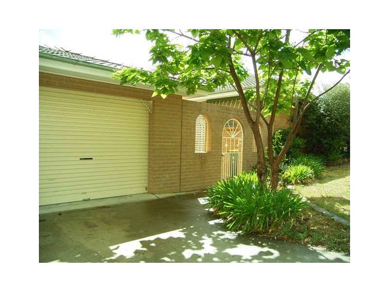 4 Bellingham Crescent, Kambah ACT 2902