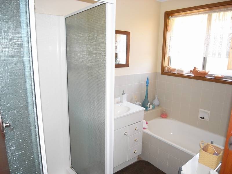 4 Bellingham Crescent, Kambah ACT 2902