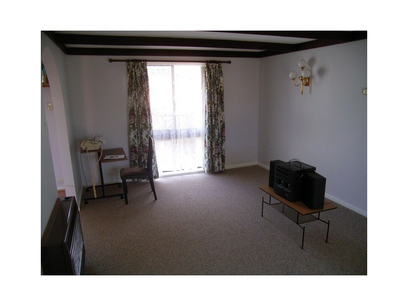 6 Yaldwyn Place, Kambah ACT 2902