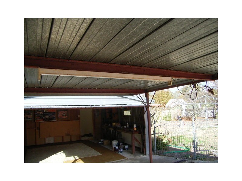 6 Yaldwyn Place, Kambah ACT 2902