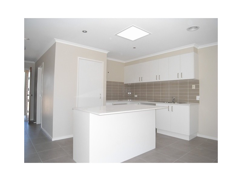 4 Keaney Street, Macgregor ACT 2615