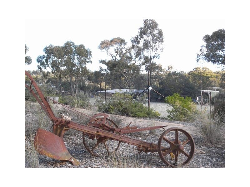 Via Federal Highway, Sutton NSW 2620